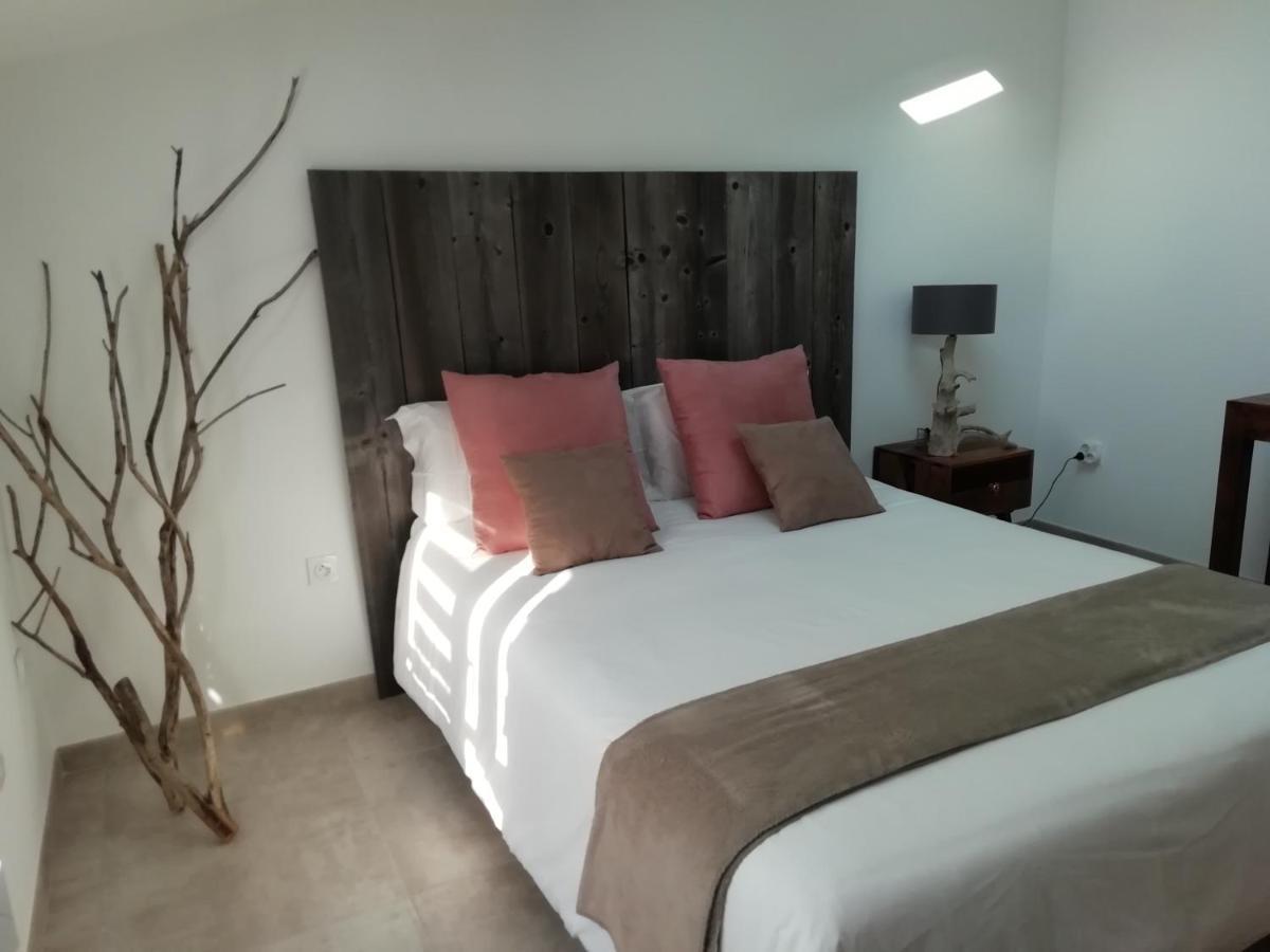Appartement Au Dessus De La Maison Du Saunier Salin-de-Giraud Esterno foto