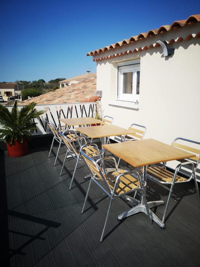 Appartement Au Dessus De La Maison Du Saunier Salin-de-Giraud Esterno foto