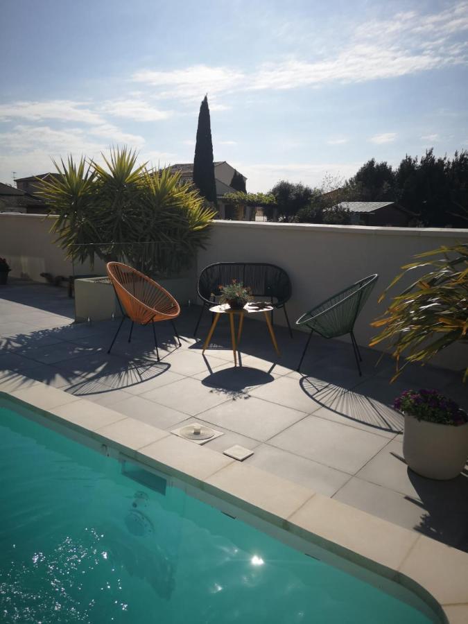 Appartement Au Dessus De La Maison Du Saunier Salin-de-Giraud Esterno foto